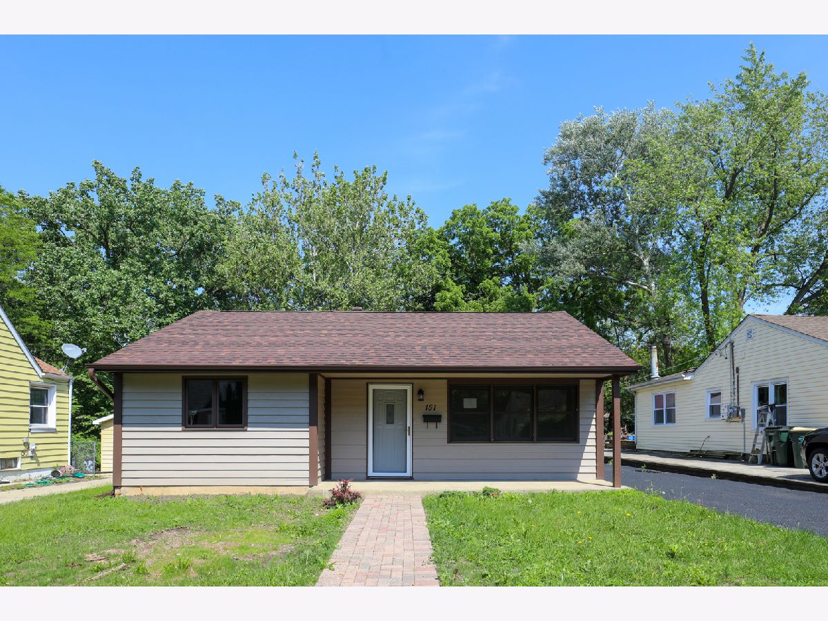 Homes Sold Western Slope Mundelein Illinois, 151 Emerald