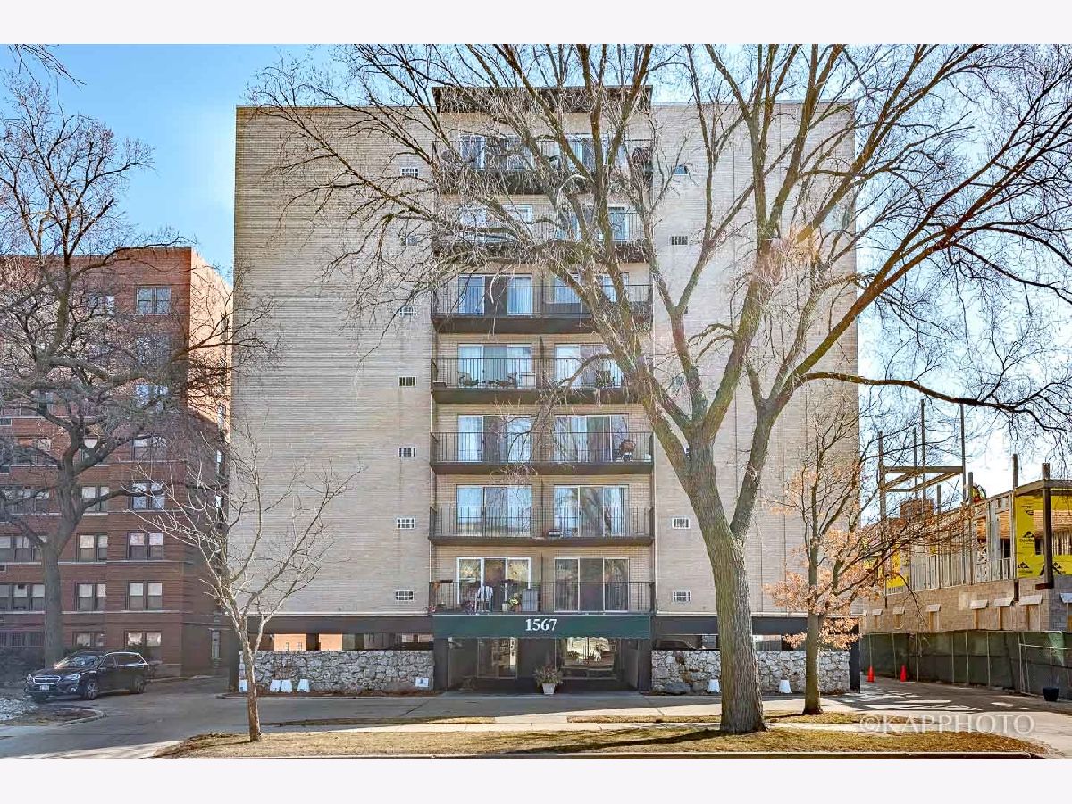 Condominiums Rented Ridgeview Tower Evanston Illinois, 1567 Ridge