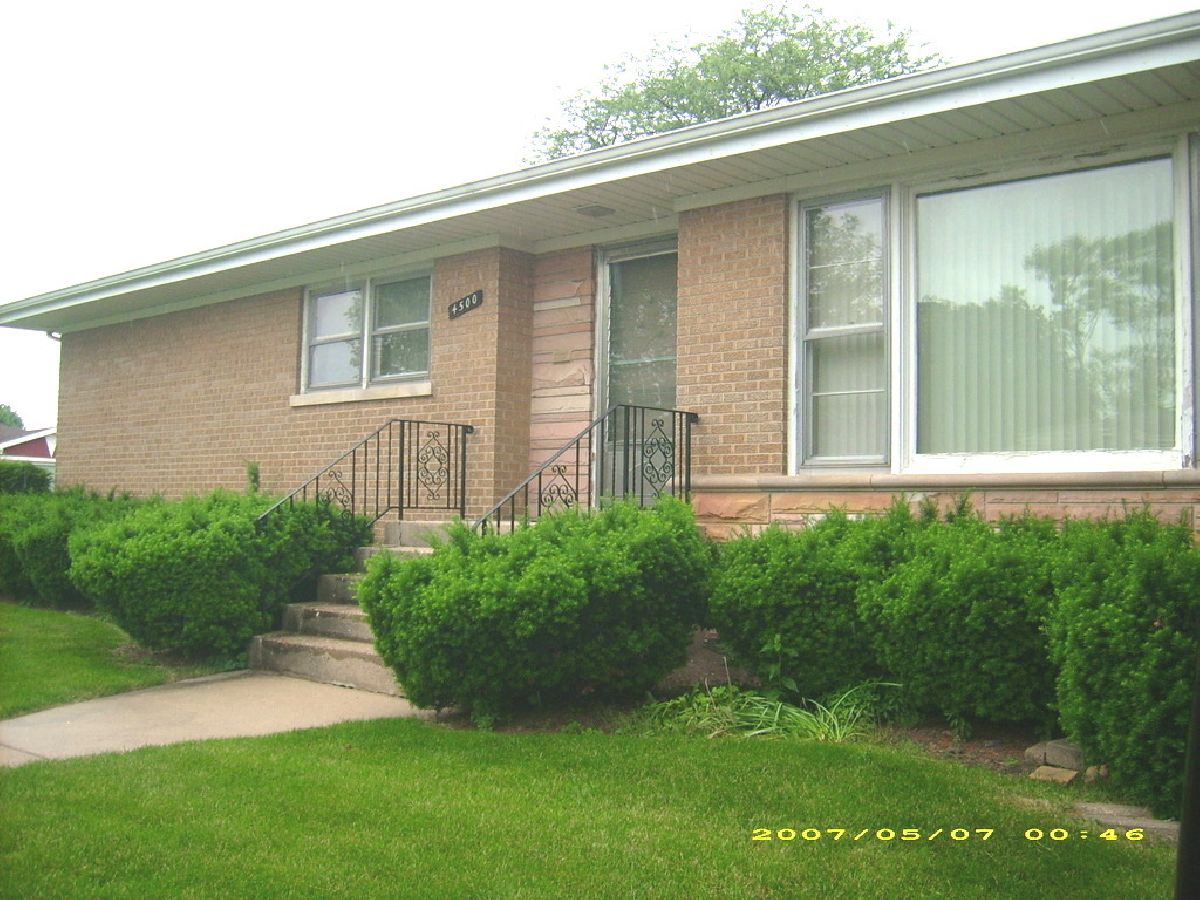 Condominiums & Homes Rented Cascades Of Norridge Norridge Illinois, 4500 Plainfield