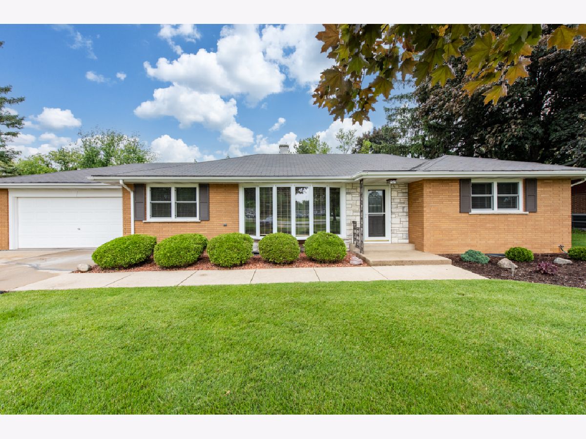 Homes Sold Boesch Ingleside Illinois, 26130 Grand