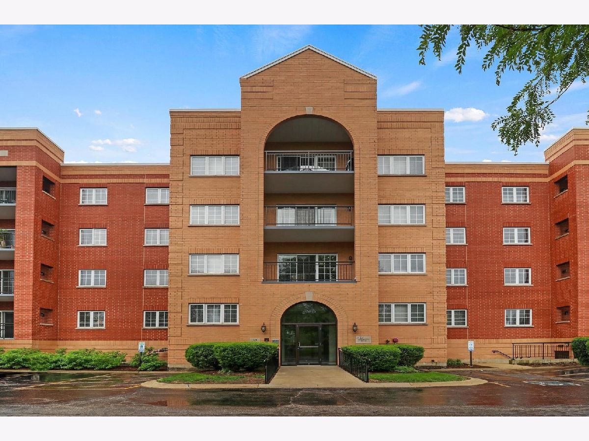 Condominiums Sold Miramonte Pointe Palatine Illinois, 59 Hale