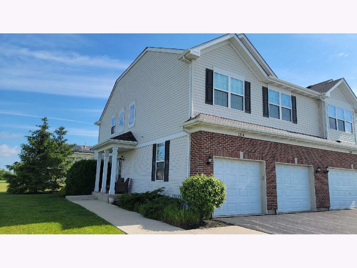 Condos & Townhomes & Homes Rented Tuscany Woods Hampshire Illinois, 1214 Da Vinci