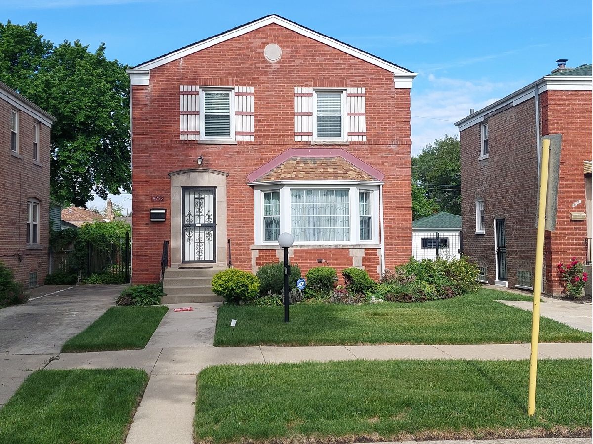 Homes Sold Longwood Manor Chicago Illinois, 9732 Lowe