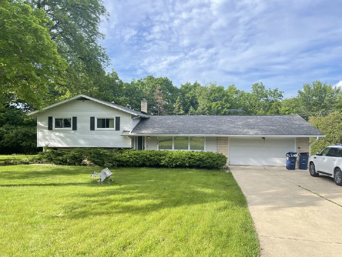 Homes Rented Naperville Country Estates Naperville Illinois, 25W062 Wood