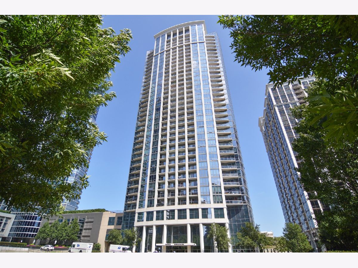 Condominiums Sold Museum Park Tower Iv Chicago Illinois, 1235 Prairie