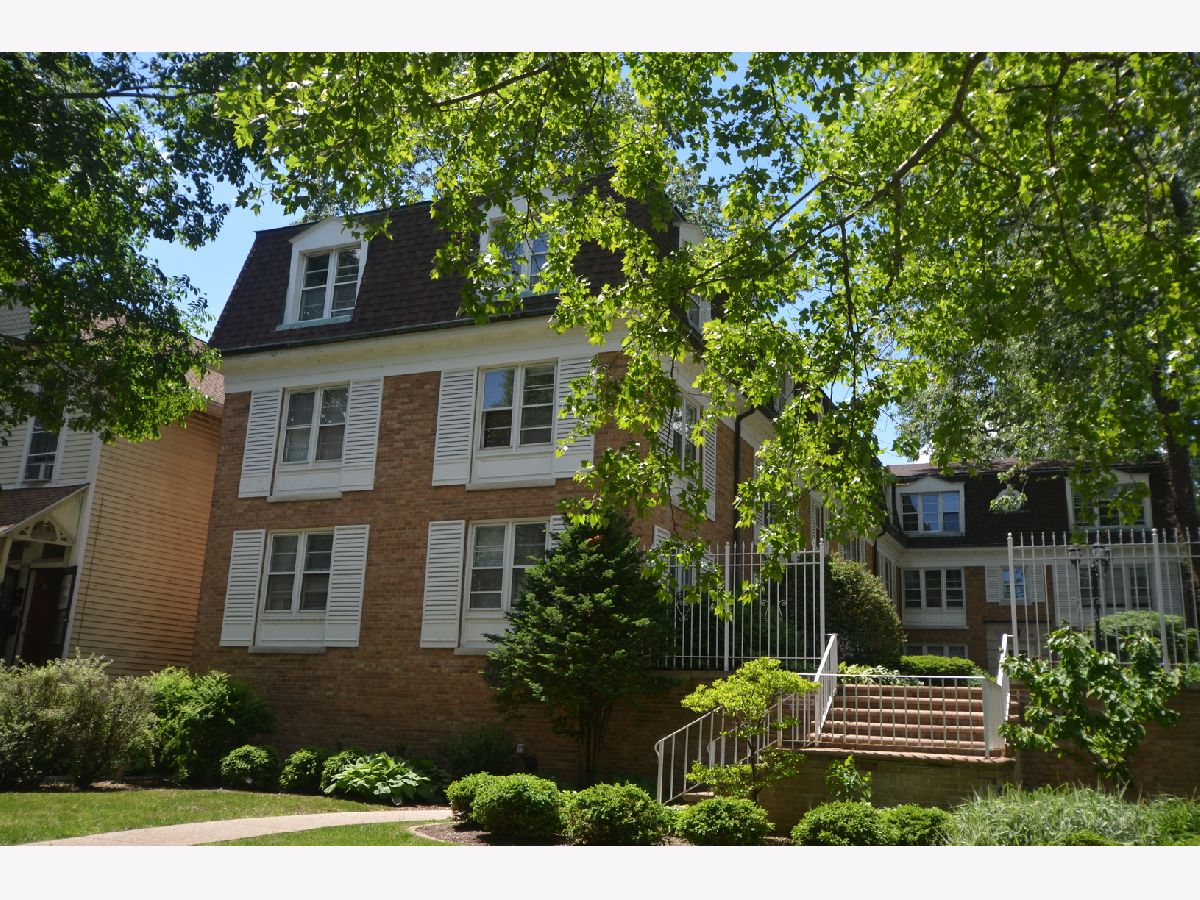 Condominiums Rented The Maisonette Evanston Illinois, 2038 Sherman