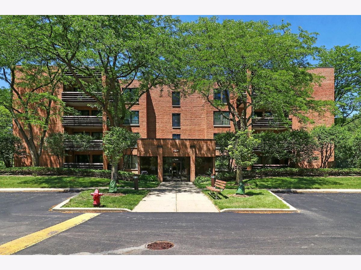 Condominiums Sold Shermer Square Northbrook Illinois, 1066 Shermer