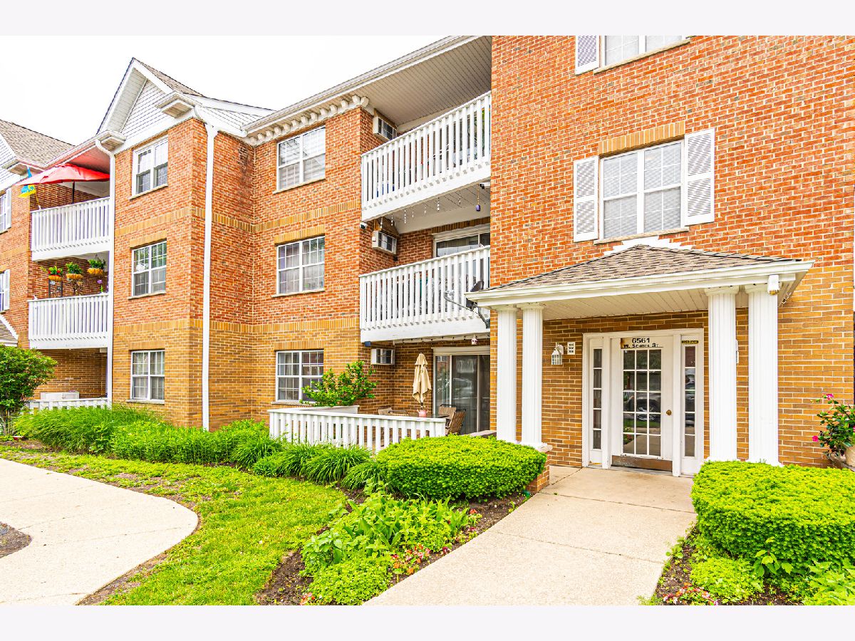 Condominiums Sold Arbor Lane Condos Chicago Illinois, 6561 School