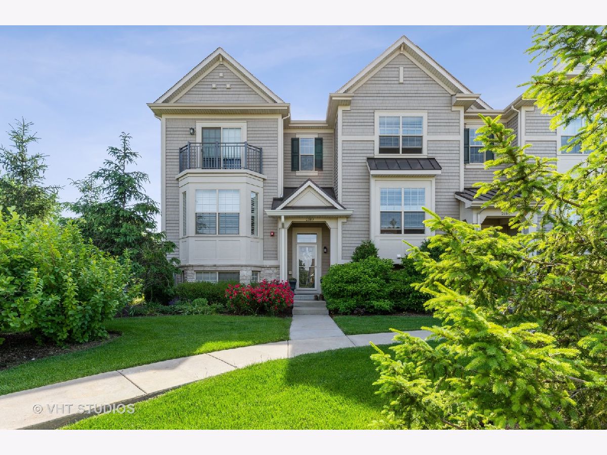 Townhomes & Homes Sold Westgate At The Glen Glenview Illinois, 2189 Dauntless
