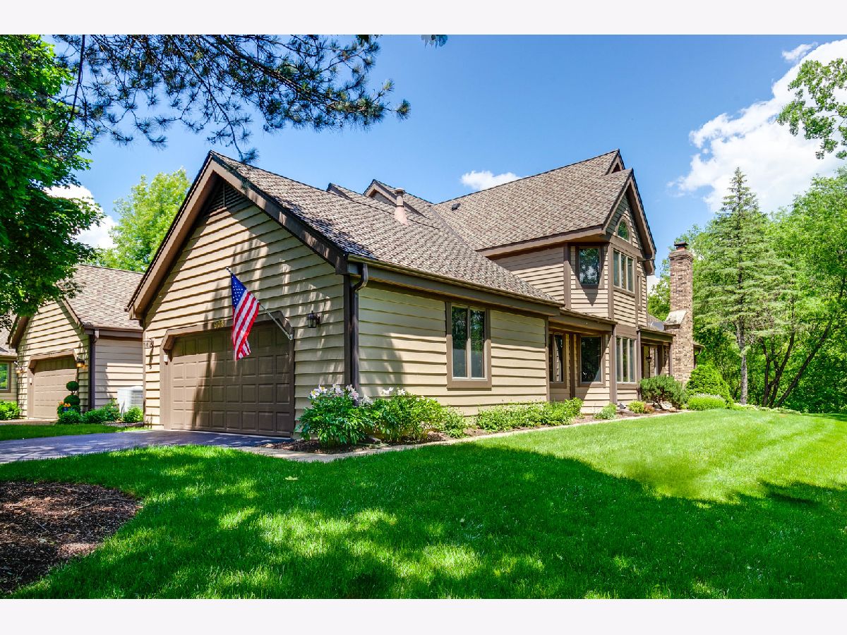 Condos & Townhomes Sold Forest Creek Libertyville Illinois, 1908 Forest Creek
