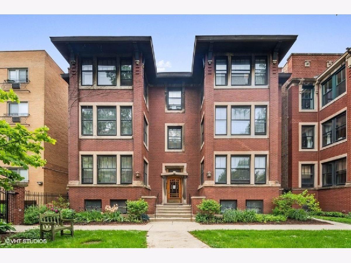 Condominiums & Homes Sold East View Park Chicago Illinois, 5448 East View Park