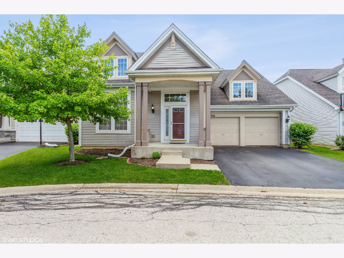  Rented Indian Creek Illinois, 716 Darby