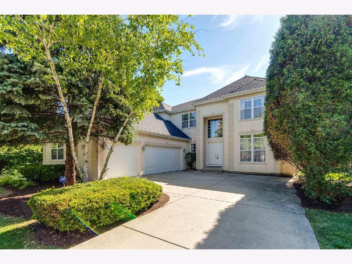 Homes Sold Stonegate Northbrook Illinois, 2561 Joshua
