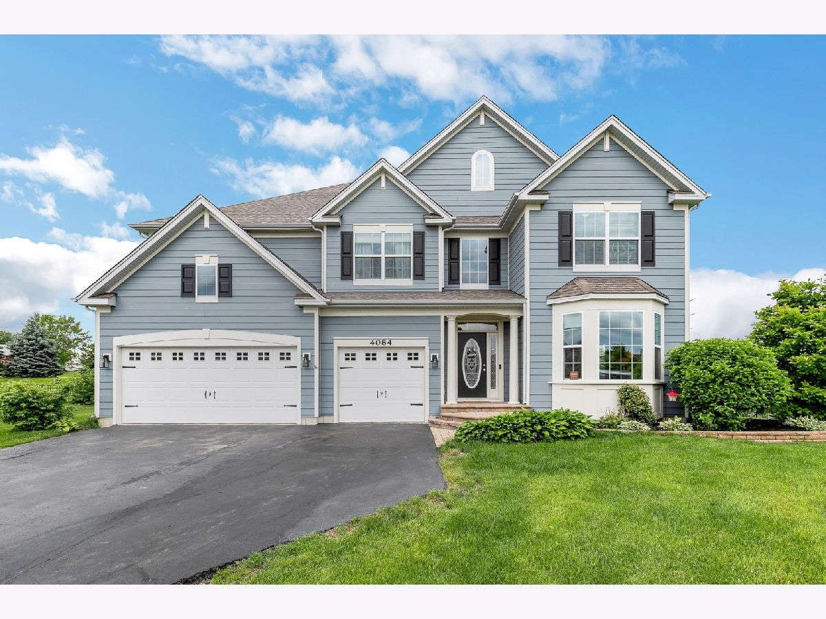 Homes & Townhomes Sold Cedar Grove Elgin Illinois, 4084 Conifer