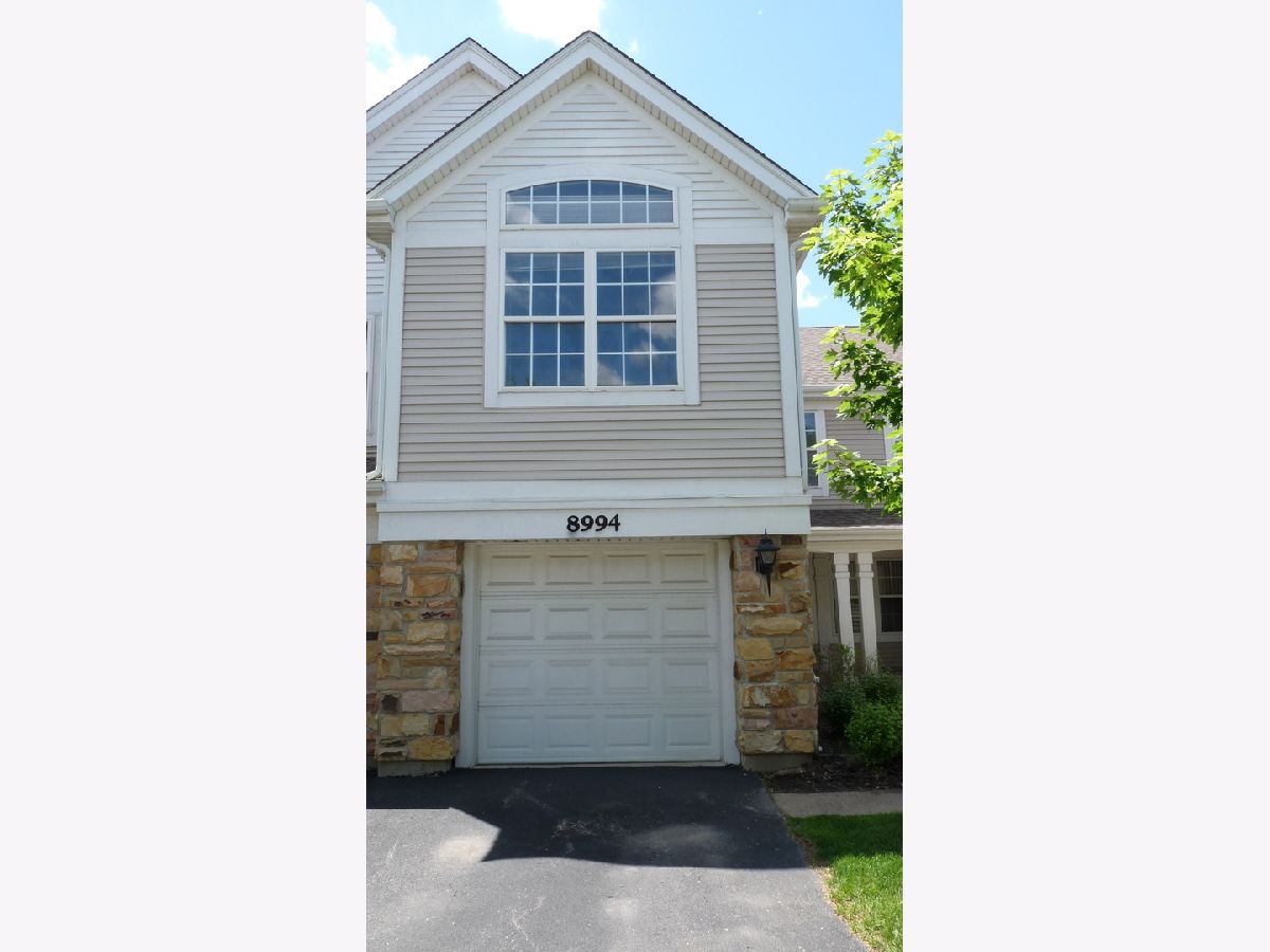 Townhomes Sold Concord Lake Niles Illinois, 8994 Heathwood