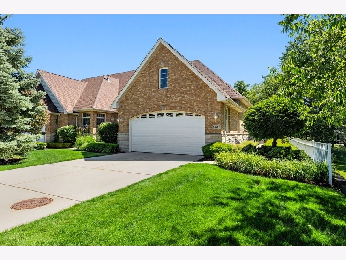 Homes & Condos & Townhomes Sold Jenyglenn Mokena Illinois, 18717 114th