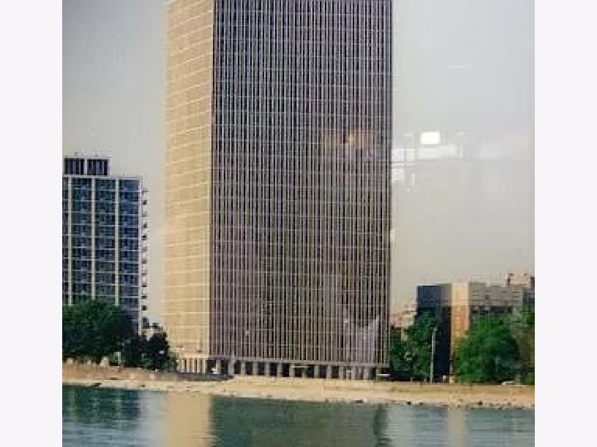  Rented Chicago Illinois, 6700 South Shore
