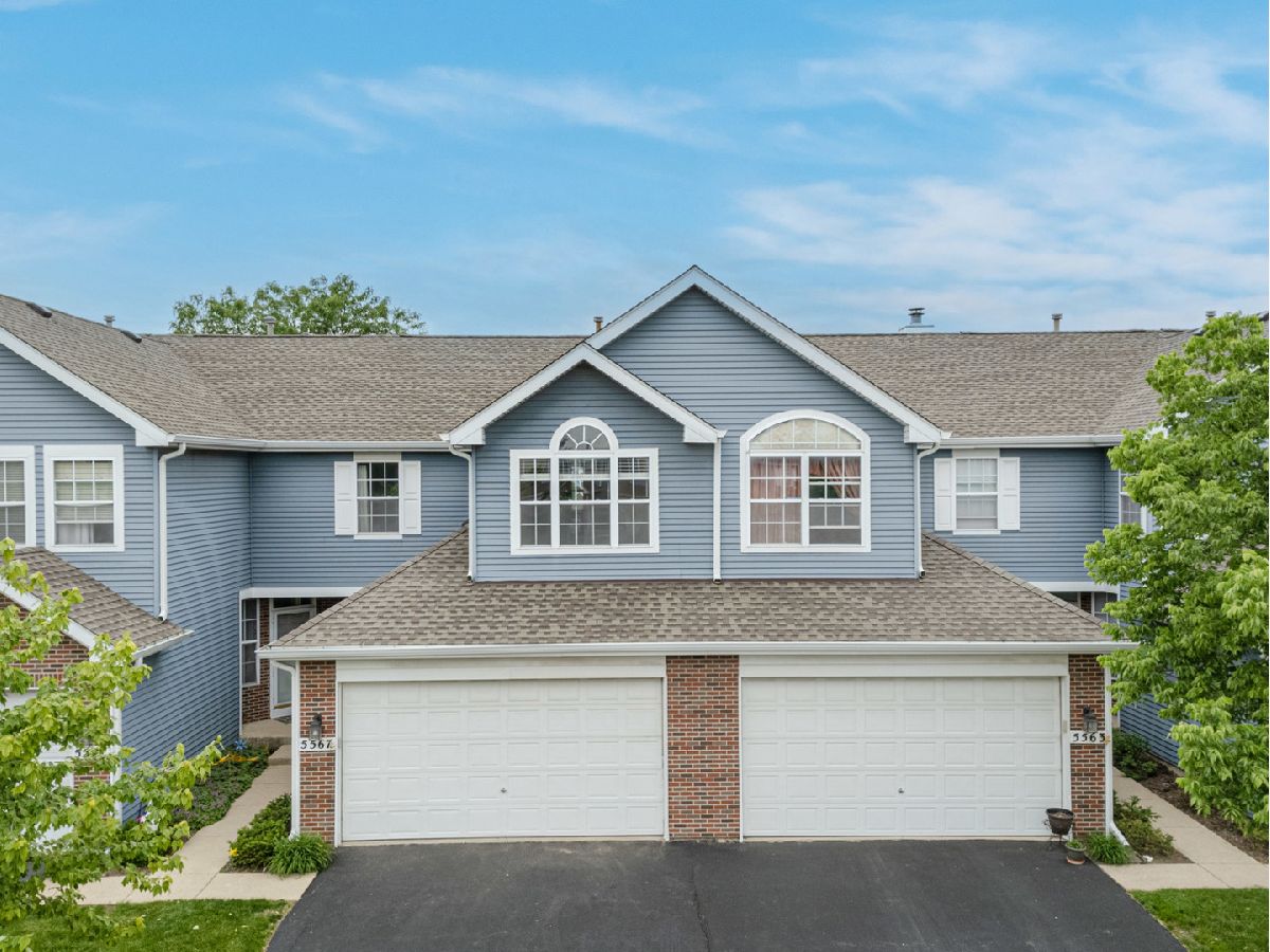 Townhomes Sold Elizabeth Place Rolling Meadows Illinois, 5567 Elizabeth