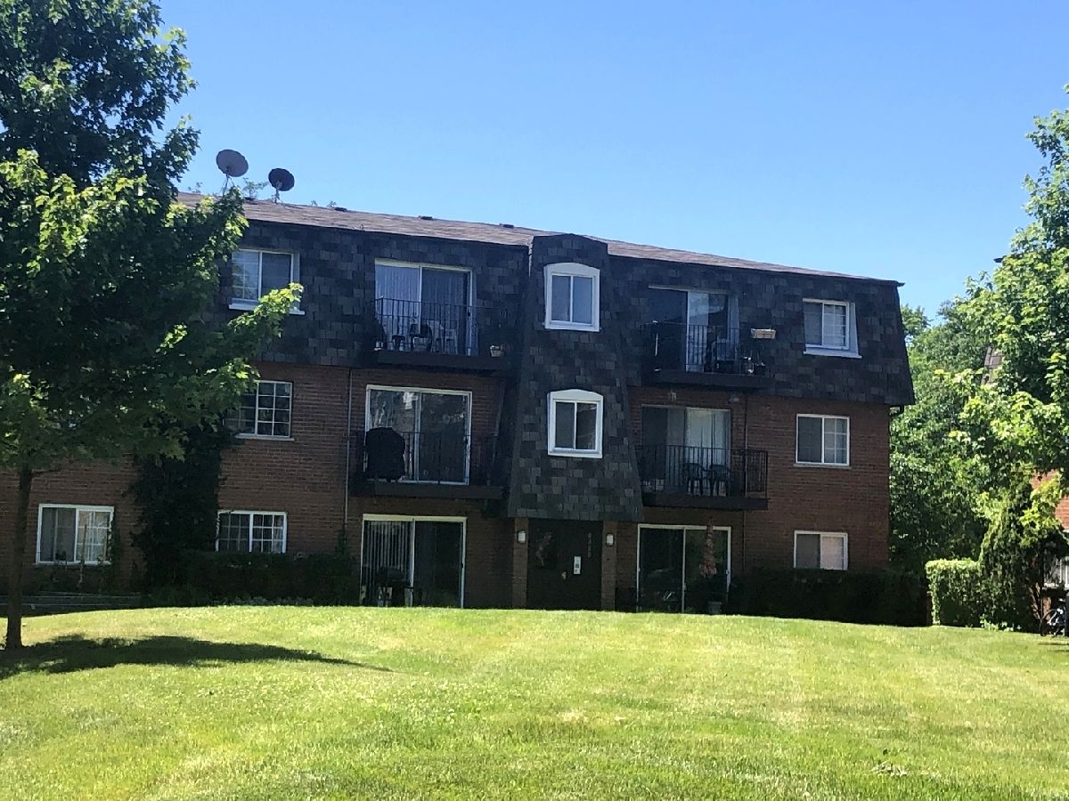 Bay Colony Des Plaines IL, Condominiums For Sale & For Rent Sadie