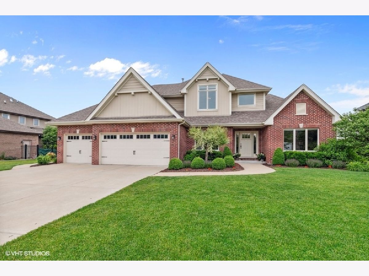 Homes Sold Suttondale Frankfort Illinois, 10614 Shilling
