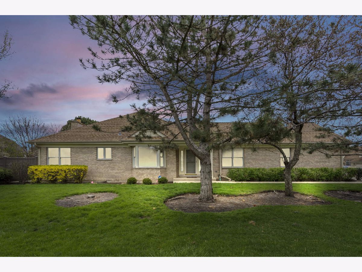 Townhomes Sold Courts Of Amber Woods Glenview Illinois, 4401 Ivy