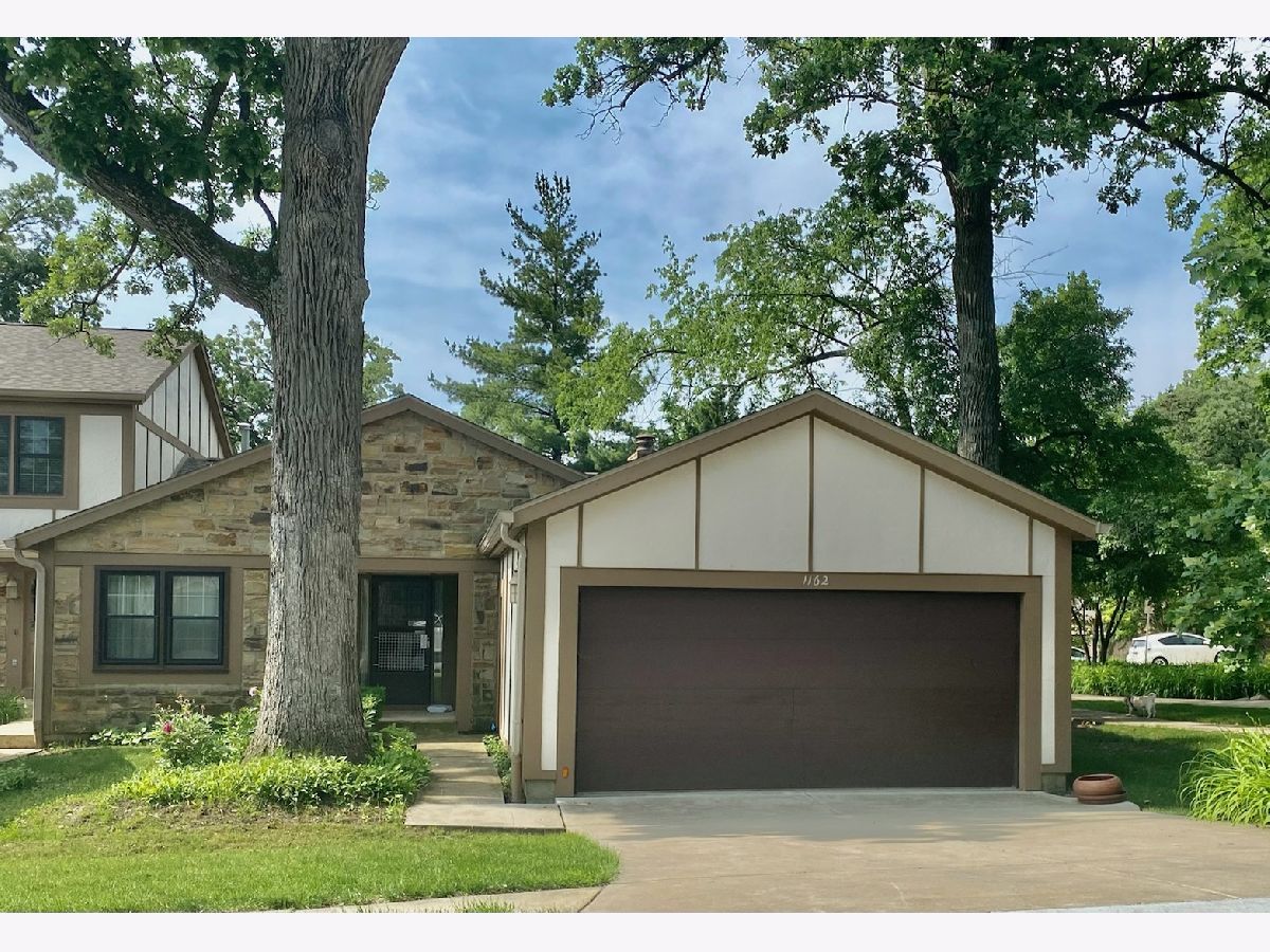 Townhomes & Homes Sold Wheaton Oaks Wheaton Illinois, 1162 Oakview