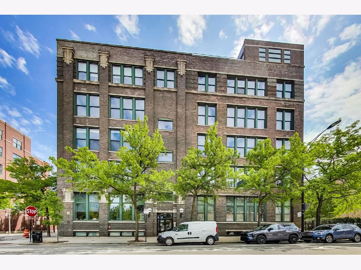 Condominiums Rented Union Park Lofts Chicago Illinois, 1327 Washington