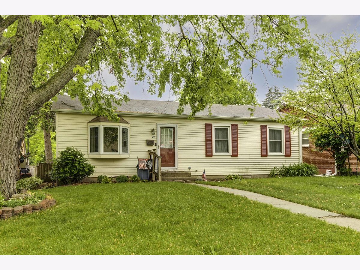 Homes Sold Mundelein Station Mundelein Illinois, 713 Mckinley