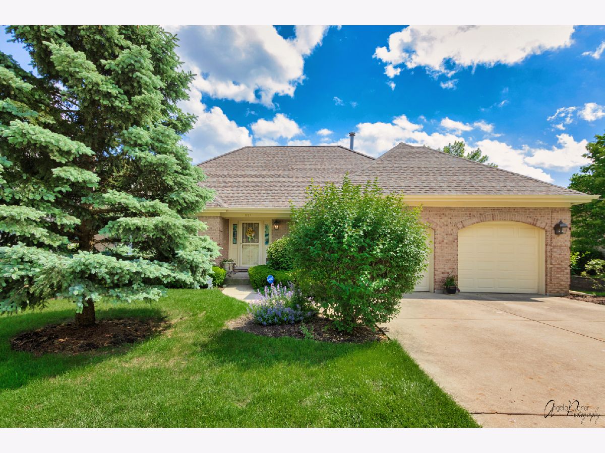 Homes Sold Windhill Palatine Illinois, 1163 Hiddenbrook