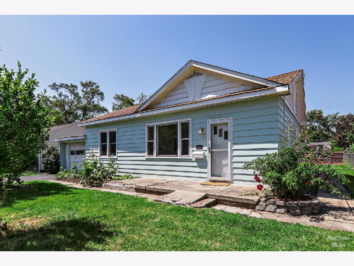 Homes Sold Arrowhead Cary Illinois, 450 Alma