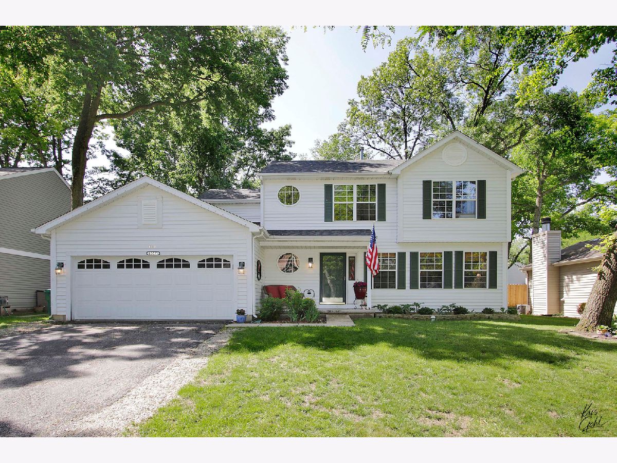 Homes Sold Hickory Cove Fox Lake Illinois, 8557 Cedar