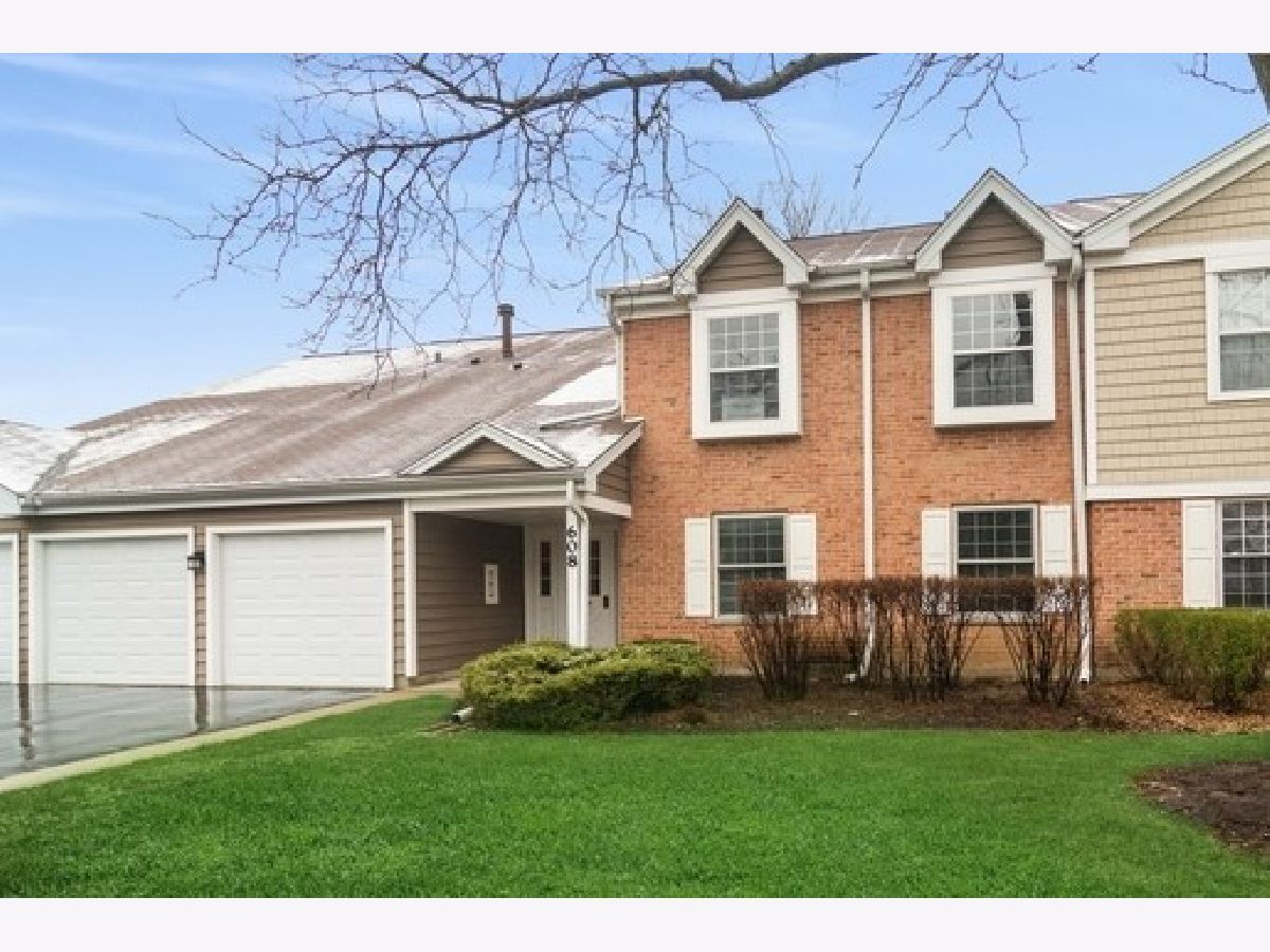 Condos & Townhomes Rented Gatewood Schaumburg Illinois, 608 Berkley