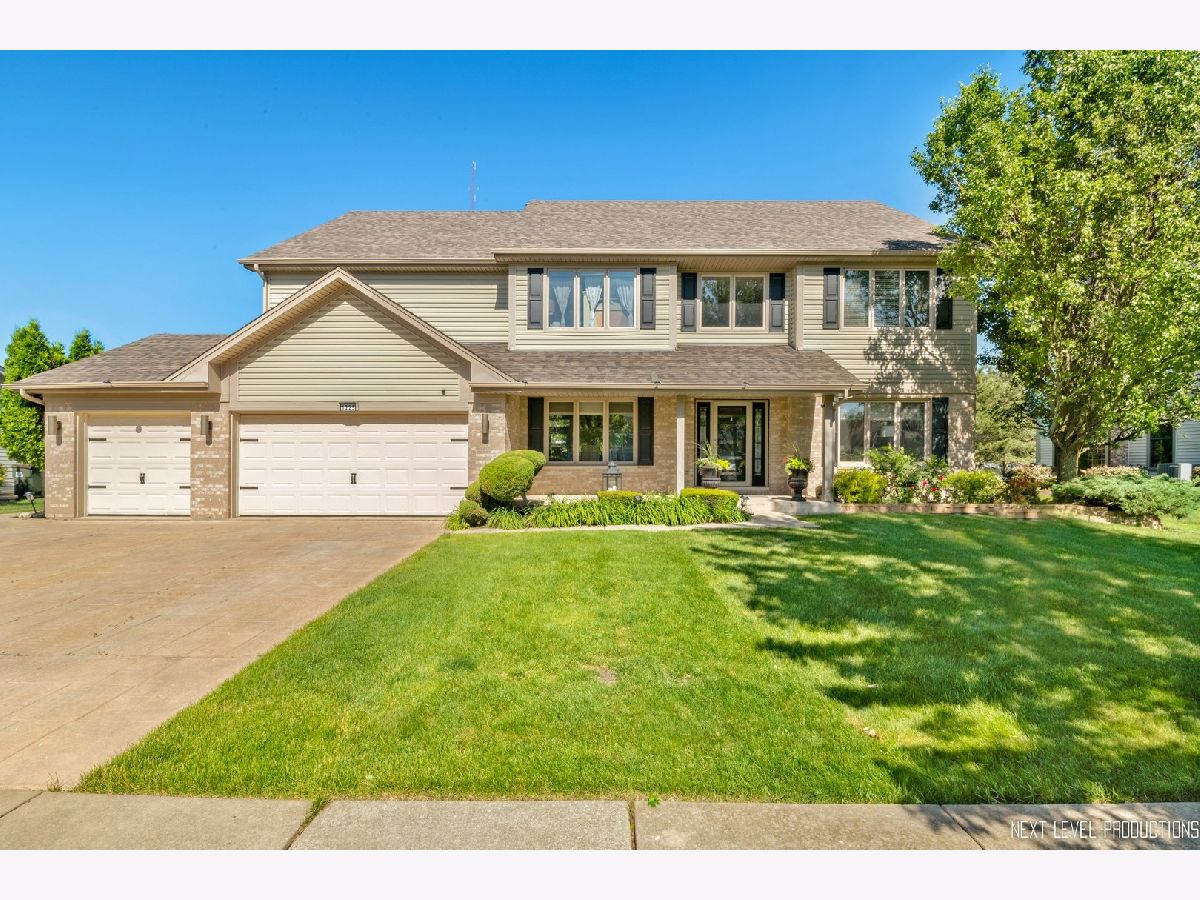 Homes Sold Autumn Ridge Carol Stream Illinois, 1225 Burnham