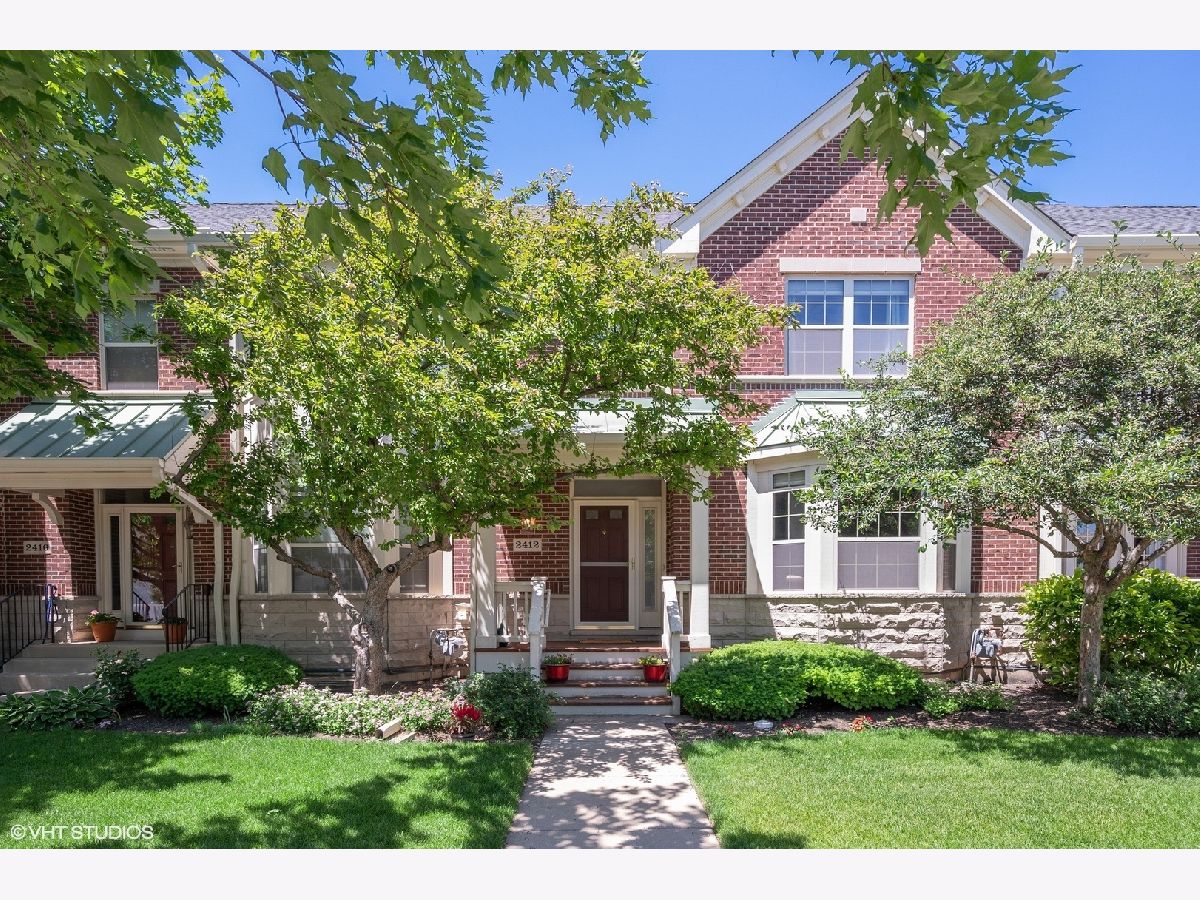 Townhomes & Homes Sold Cambridge At The Glen Glenview Illinois, 2412 Violet