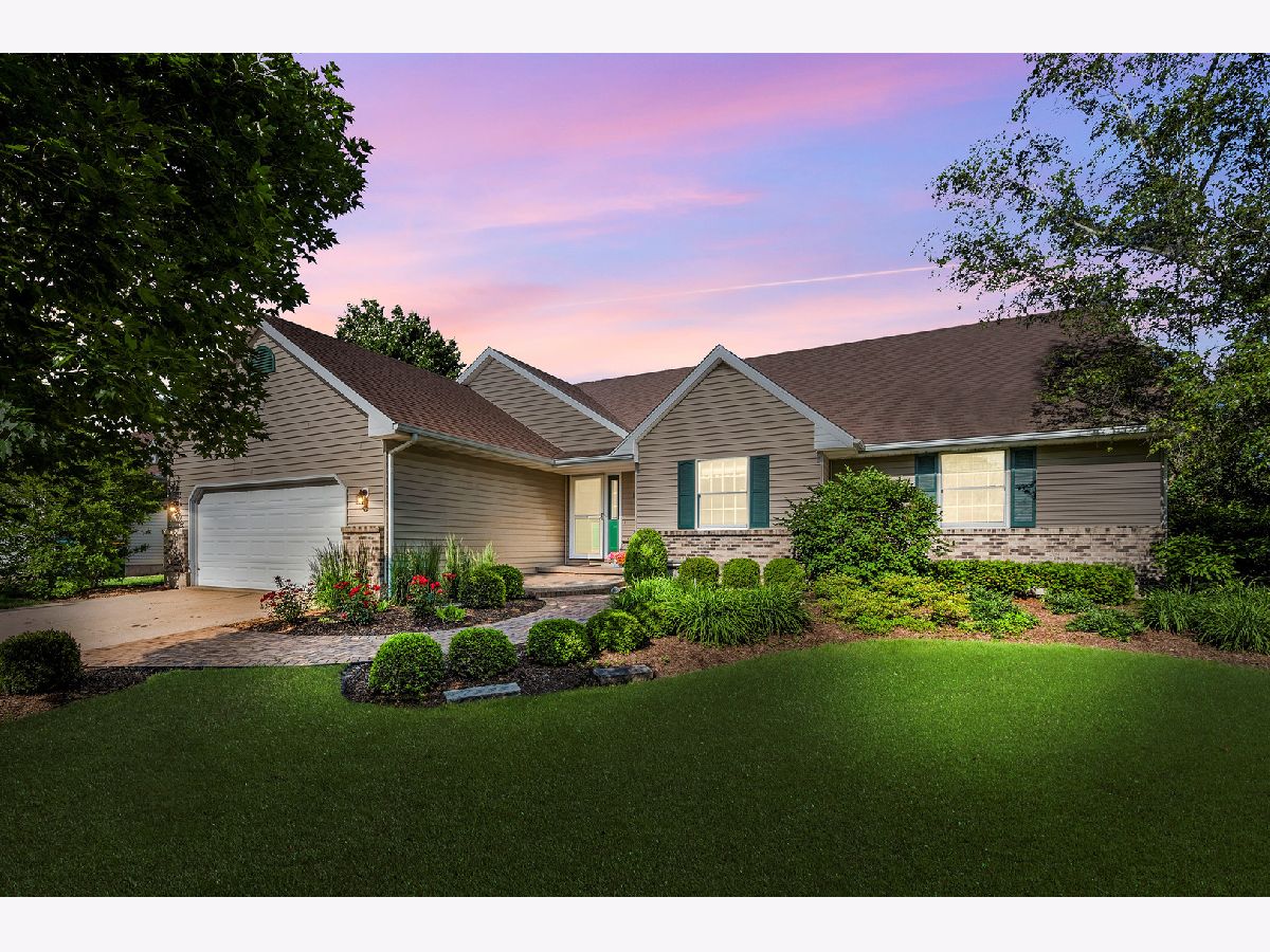 Homes Sold Maple Terrace Sycamore Illinois, 1358 Janet