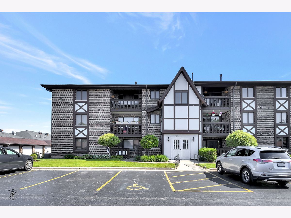 Condominiums Sold Central Park Condos Oak Lawn Illinois, 5630 103rd