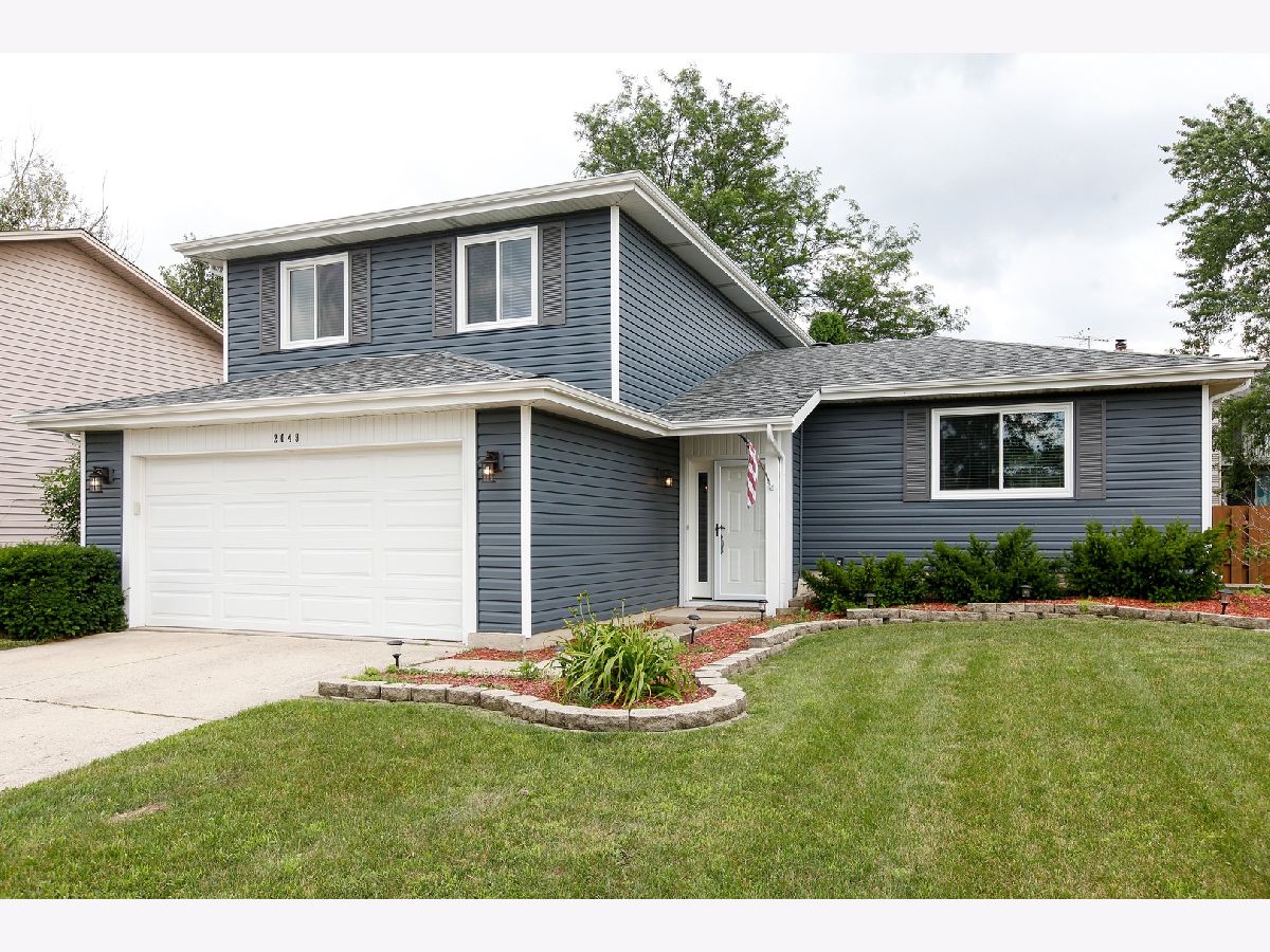 Homes & Townhomes & Condos Rented Woodridge Center Woodridge Illinois, 2049 Sunnydale