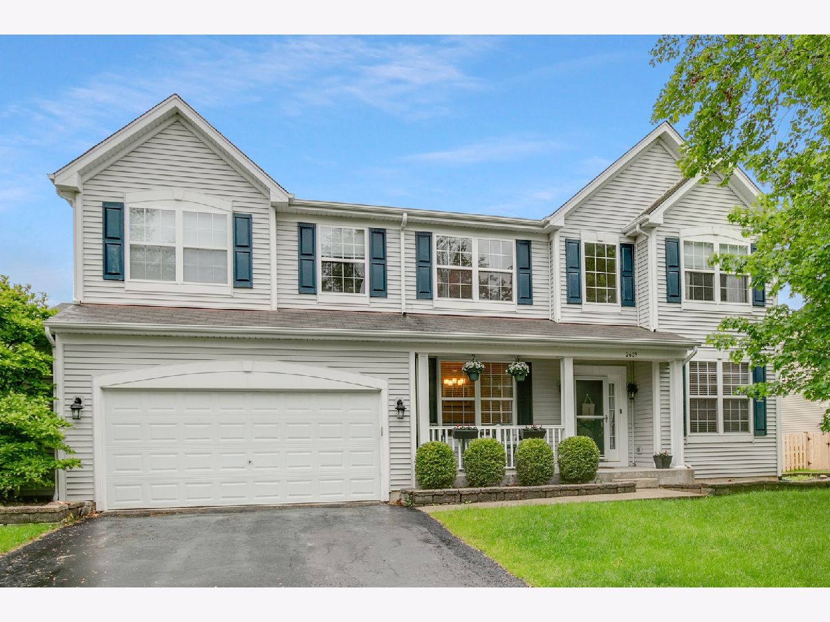 Homes Sold Silver Leaf Glen Round Lake Illinois, 2609 Magnolia