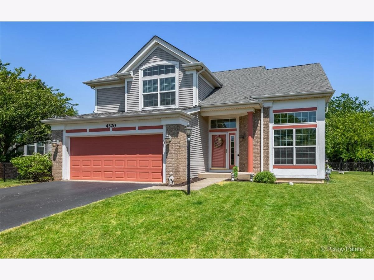 Homes Sold Concord Hills Lake In The Hills Illinois, 4320 Greenfield