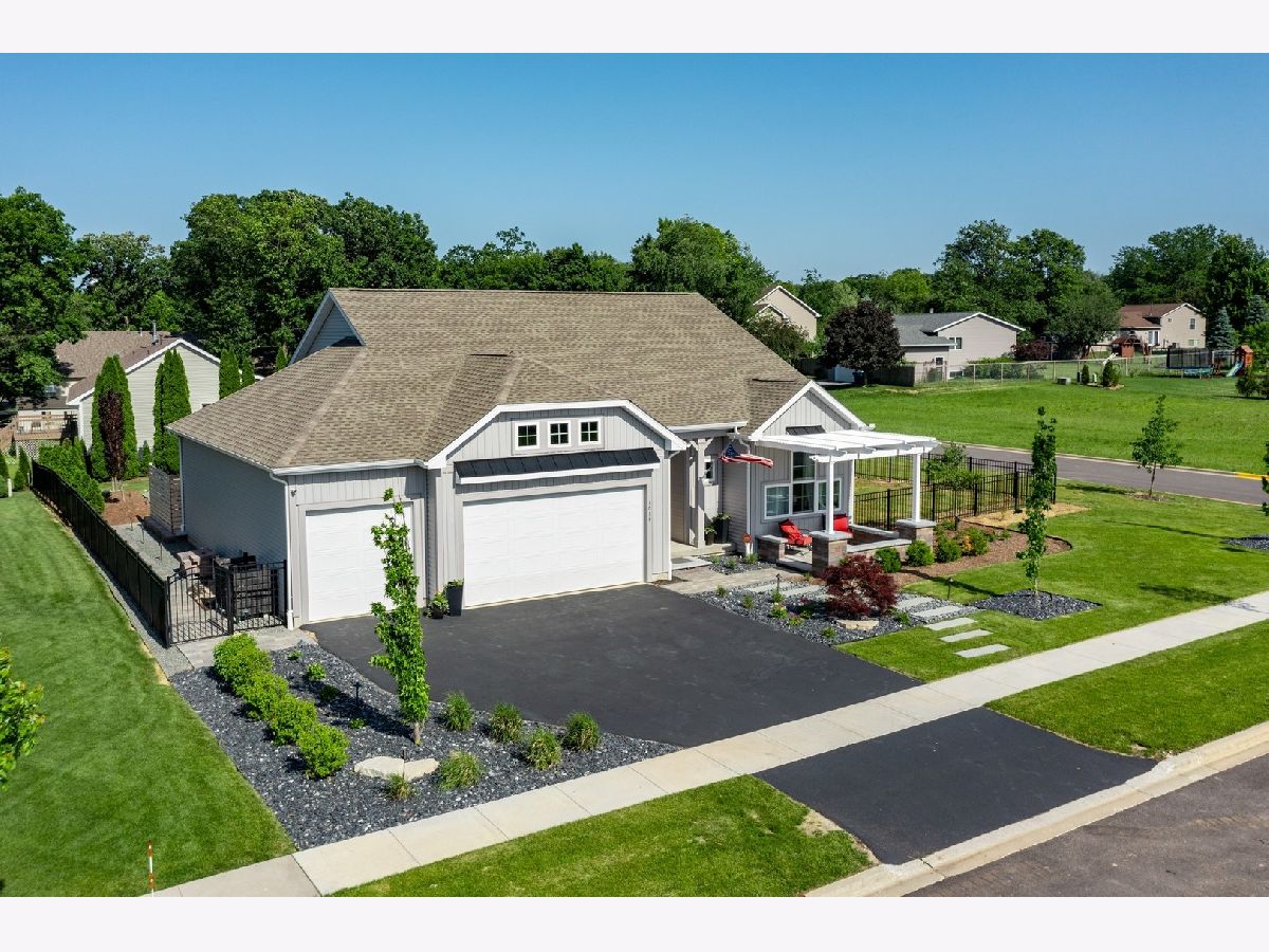 Homes & Townhomes Sold Oak Creek Estates Genoa Illinois, 1014 Persimmon
