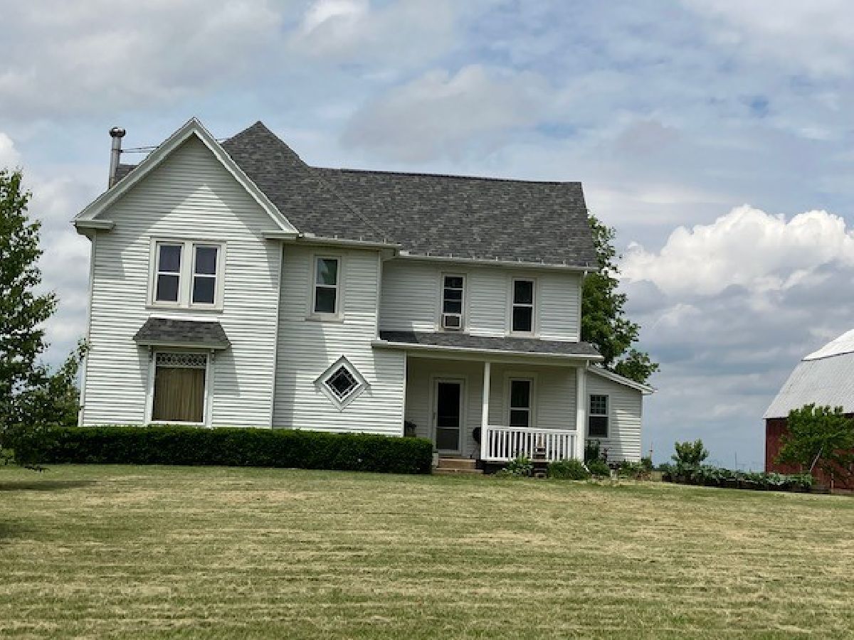  Sold Bradford Illinois, 17141 300 North