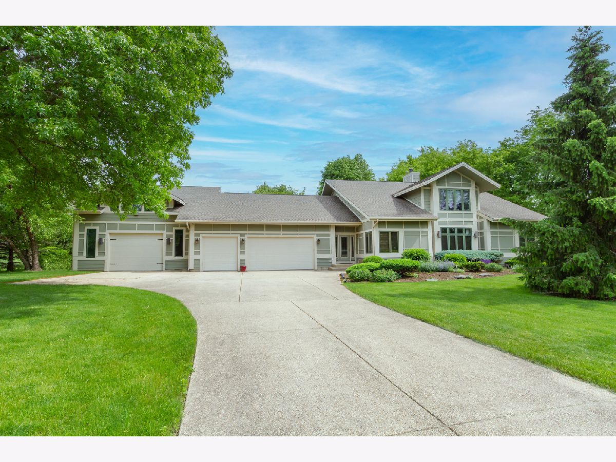 Homes Sold Hazelwood St Charles Illinois, 43W400 Sanctuary