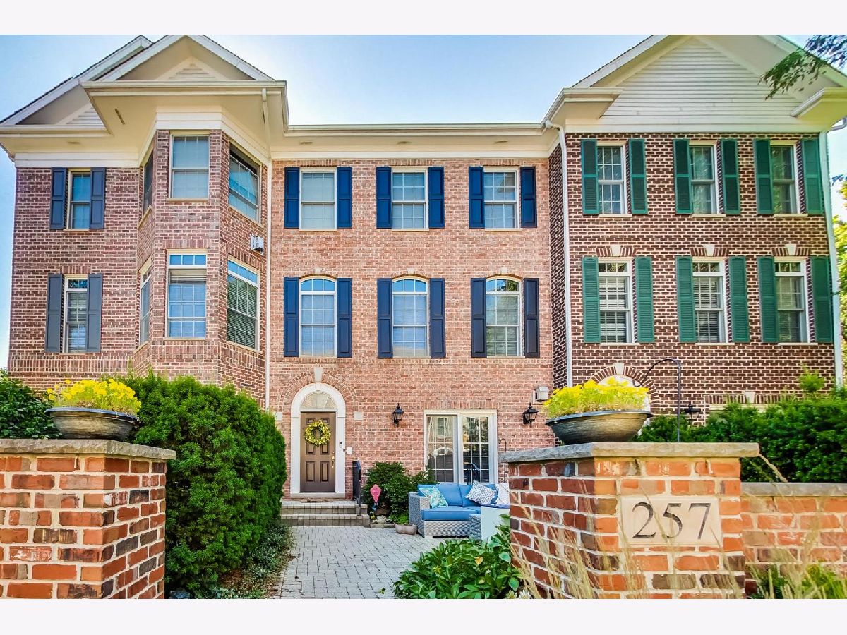 Townhomes & Homes Sold Naperville Station Naperville Illinois, 257 Box Car