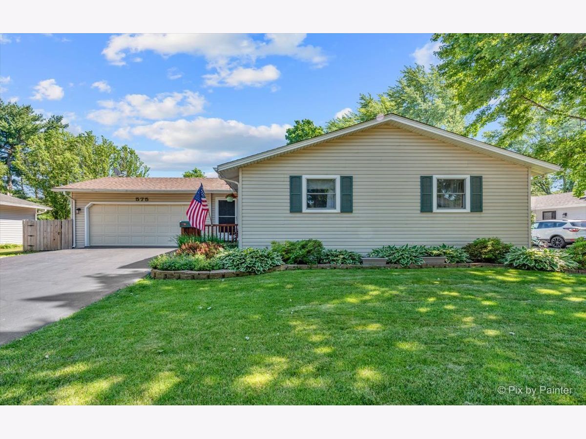 Homes Sold Franke Cary Illinois, 575 Alida