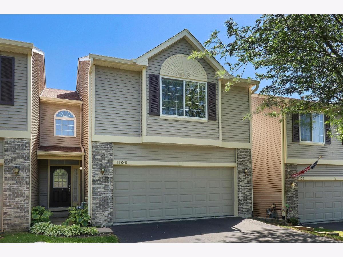 Townhomes & Condos Sold Brightwater Fox Lake Illinois, 1105 Grass Lake