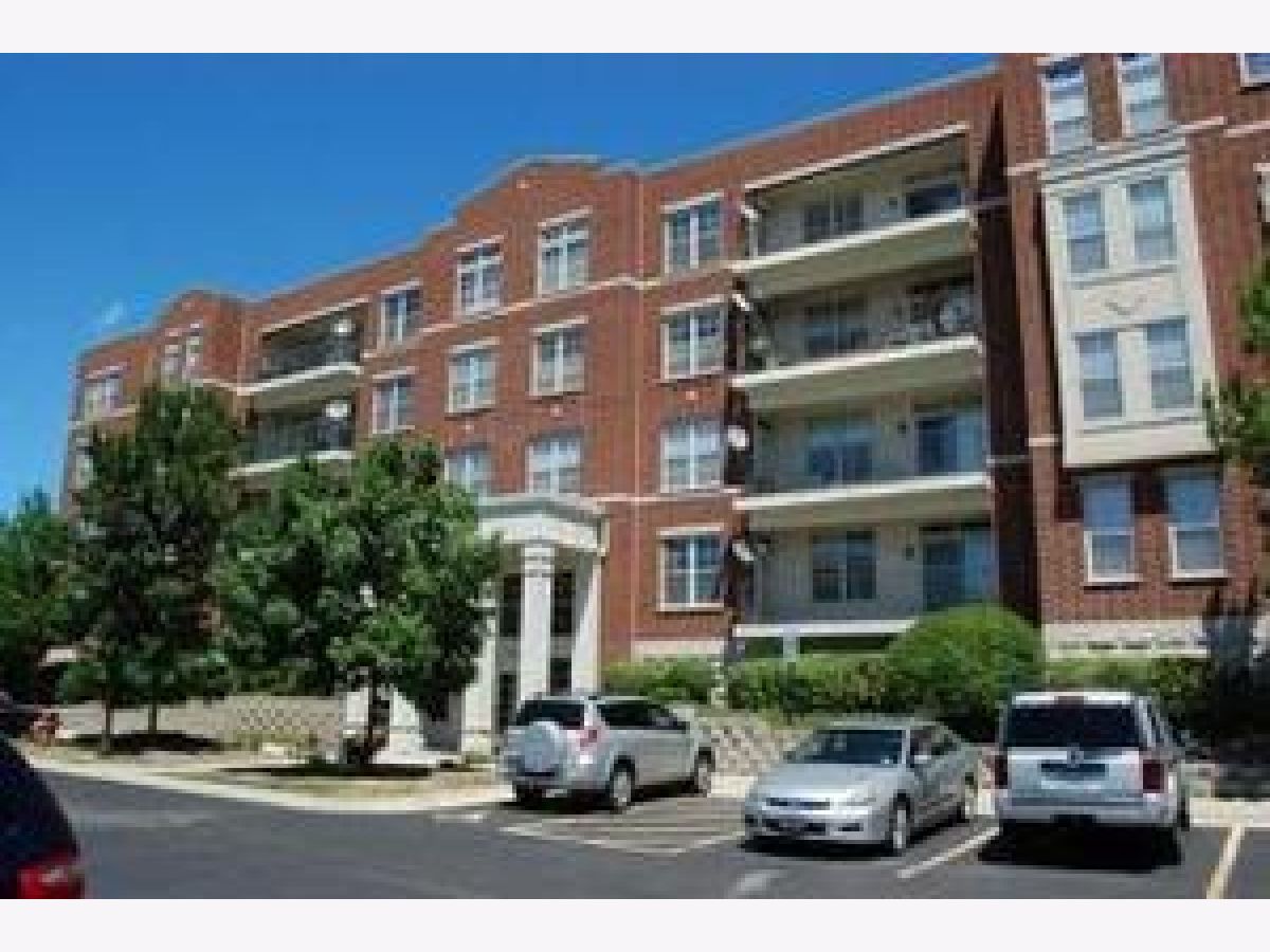 Townhomes & Condos Rented Astor Place Wheeling Illinois, 720 Prestwick
