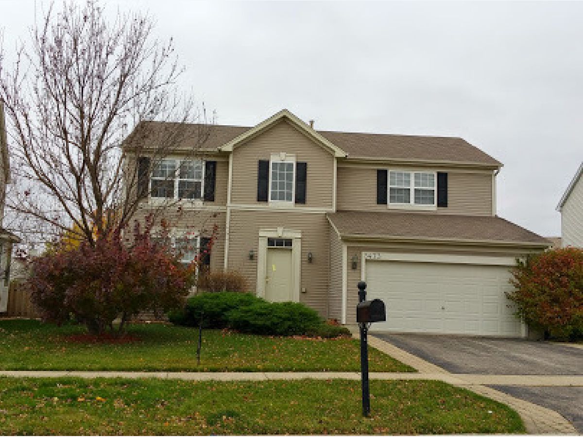Homes & Condos & Townhomes Rented Meadowbrook Lake In The Hills Illinois, 3473 Sonoma