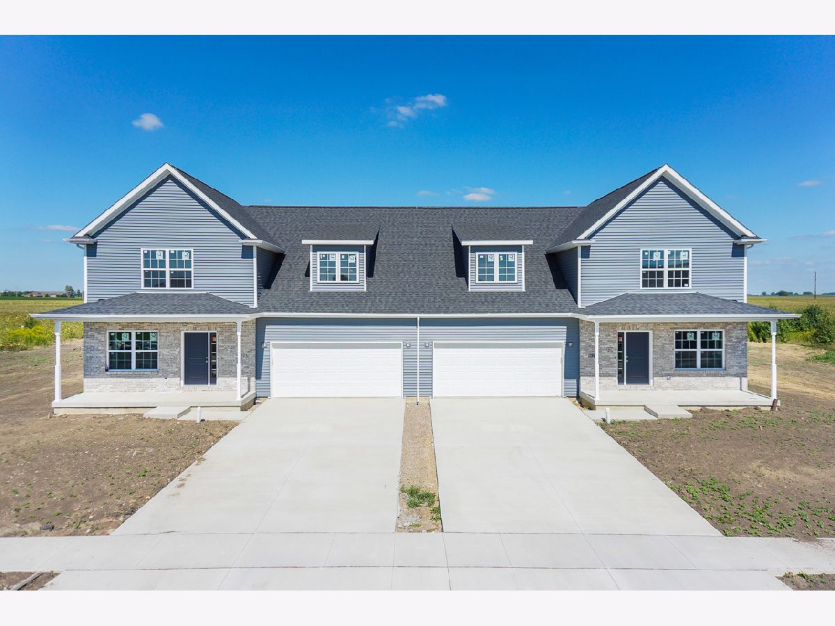 Homes & Condos & Townhomes Sold Franklin Heights Normal Illinois, 770 Kristin