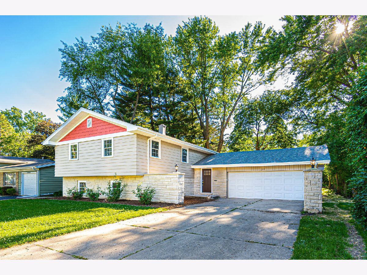Homes Sold Glen Tyan Manor Palatine Illinois, 214 Maple