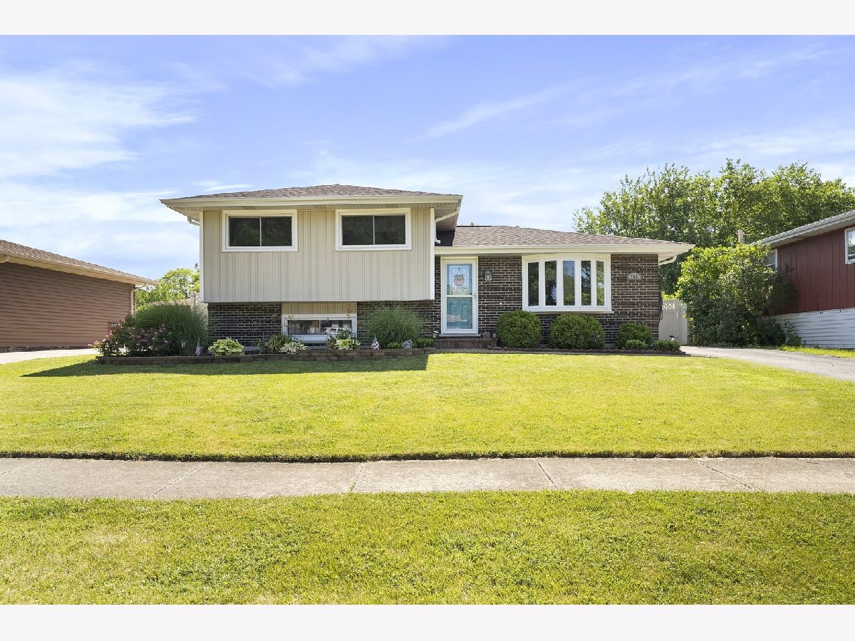 Homes Sold Port Ridge Lockport Illinois, 706 Reef